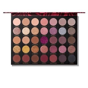 Morphe Tease The Season 35TE Artistry Palette